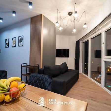 Panorama Capital Tito - 16 Pietro Apartment Rzeszow Ngoại thất bức ảnh