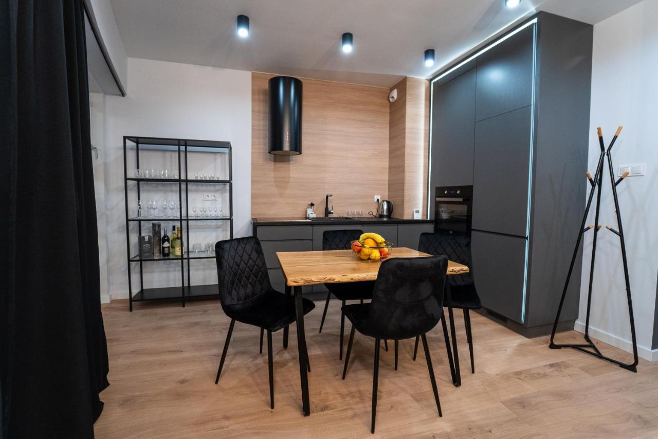 Panorama Capital Tito - 16 Pietro Apartment Rzeszow Ngoại thất bức ảnh