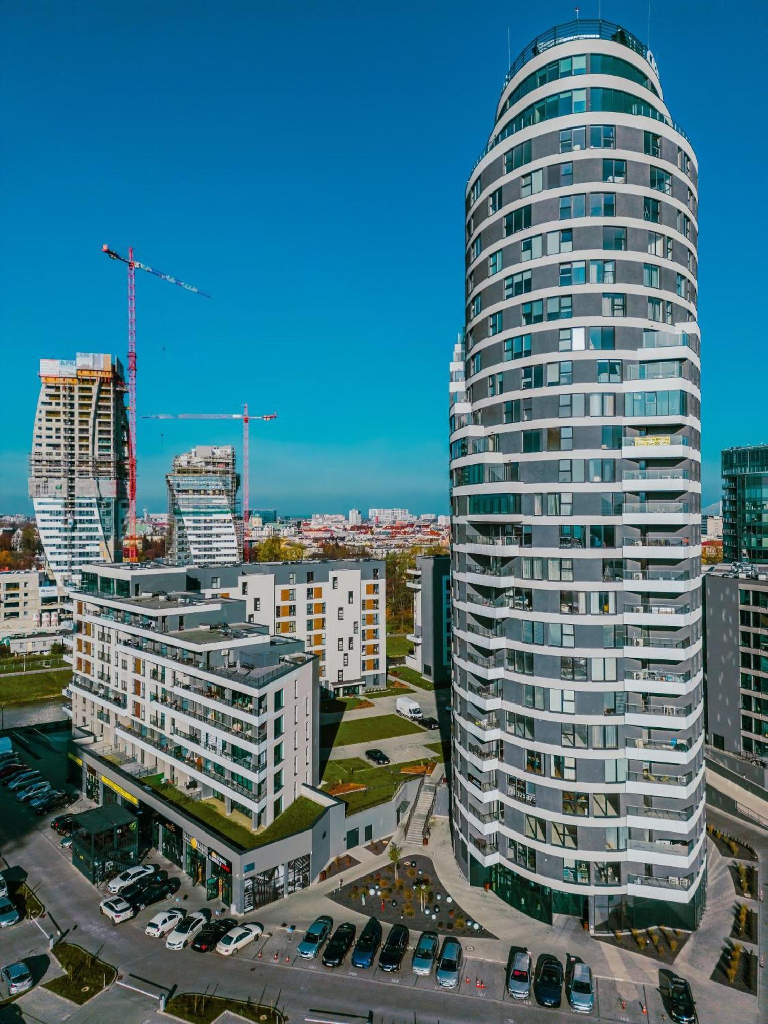 Panorama Capital Tito - 16 Pietro Apartment Rzeszow Ngoại thất bức ảnh